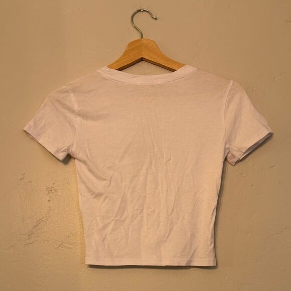 8 Ball Cherry Design Baby Tee Size Medium - Picture 3 of 4